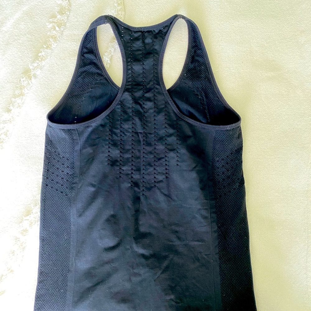 NWOT Fabletics Tank - Picture 2 of 4